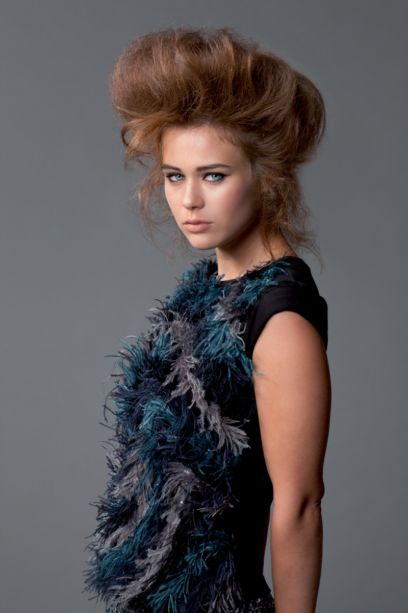 C- 2011 - Intercoiffure Mondial - Paris Most Beautiful Hair - 0011